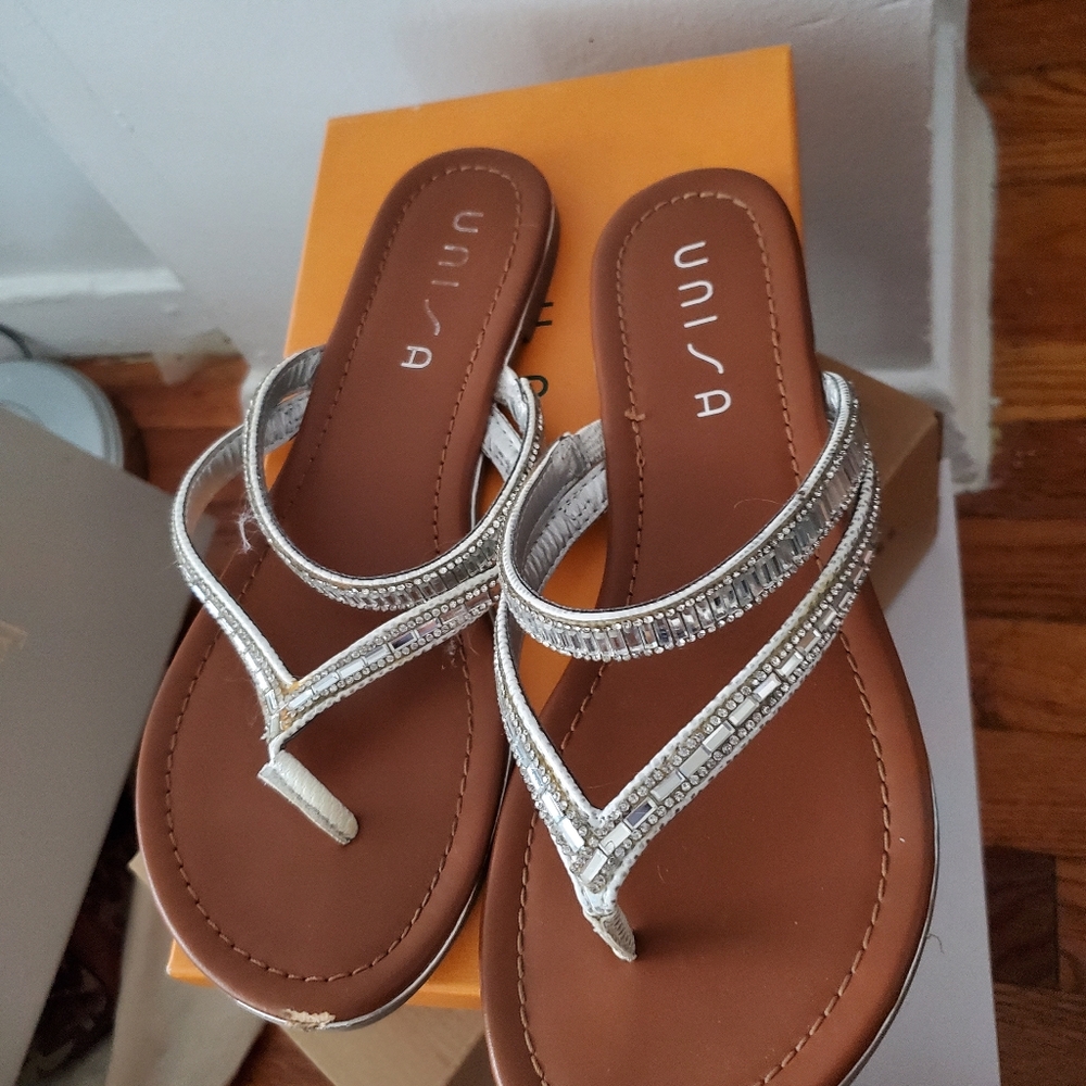Flip flops